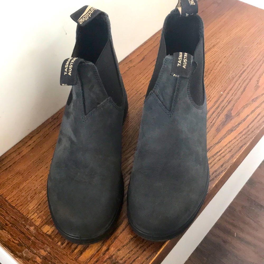 Blundstone size 8.5 (US size)